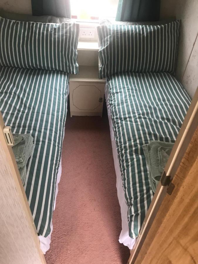 Idyllic Family Holiday Caravan 斯凯格内斯 外观 照片